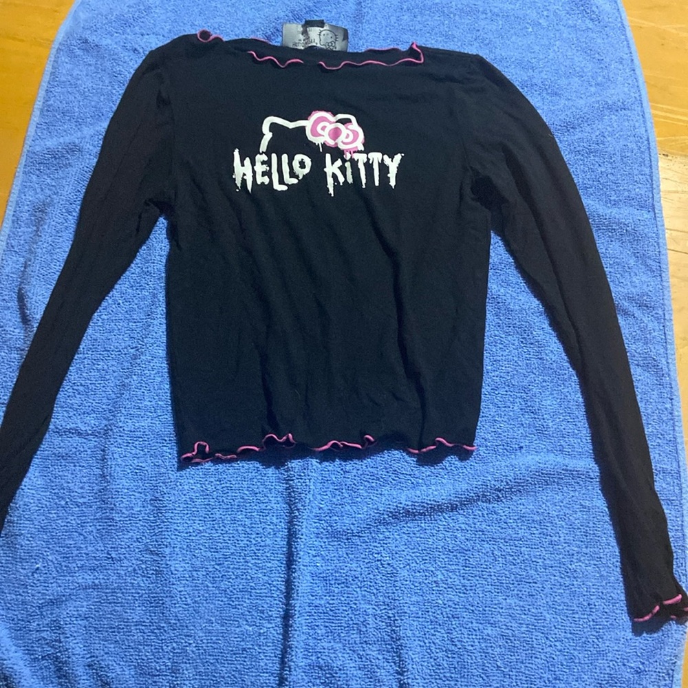 Hello kitty forever 21 shirt